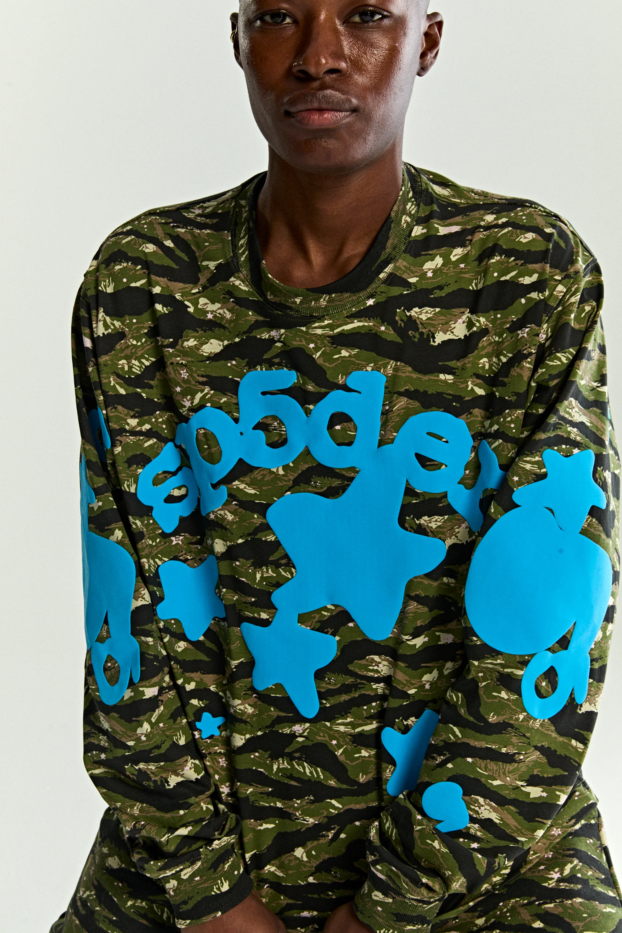 BELUGA TIGER CAMO LONGSLEEVE - Image 18