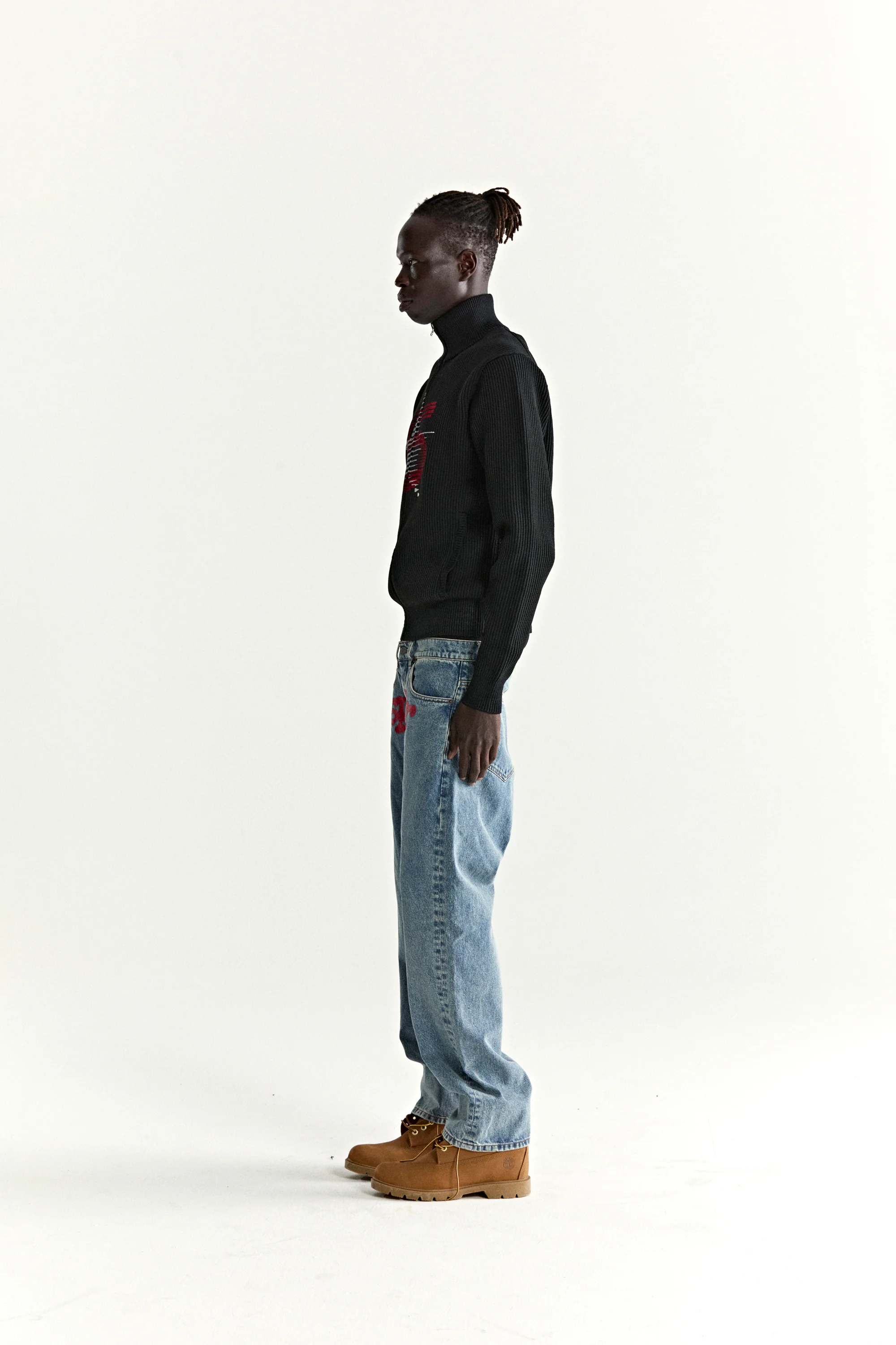 5 STAR ZIP SWEATER - Image 8