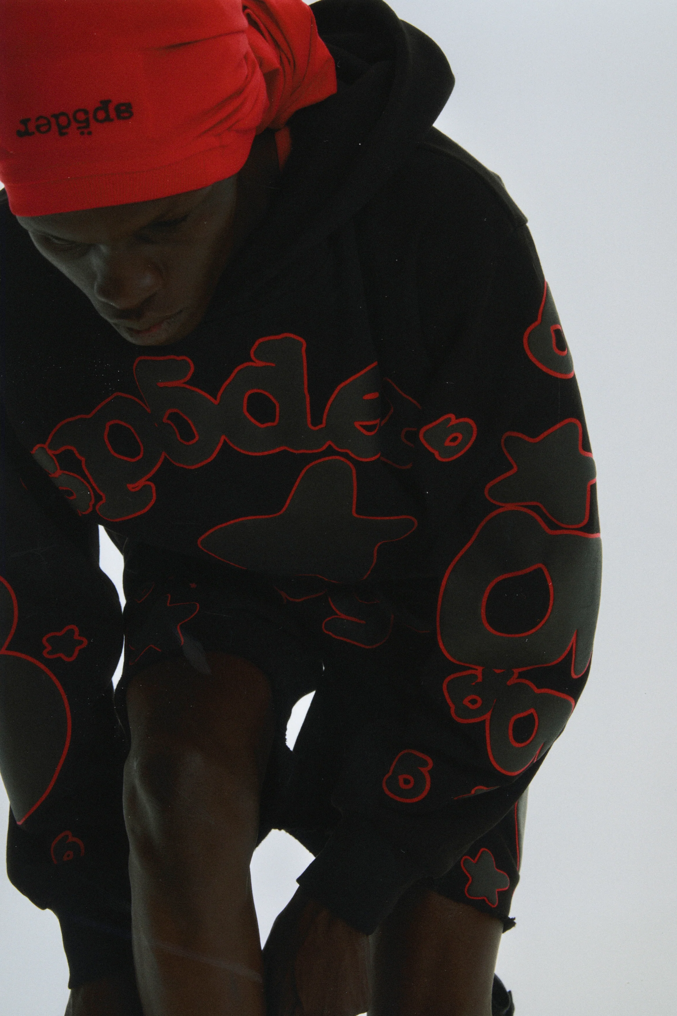 BELUGA OUTLINE HOODIE - Image 19
