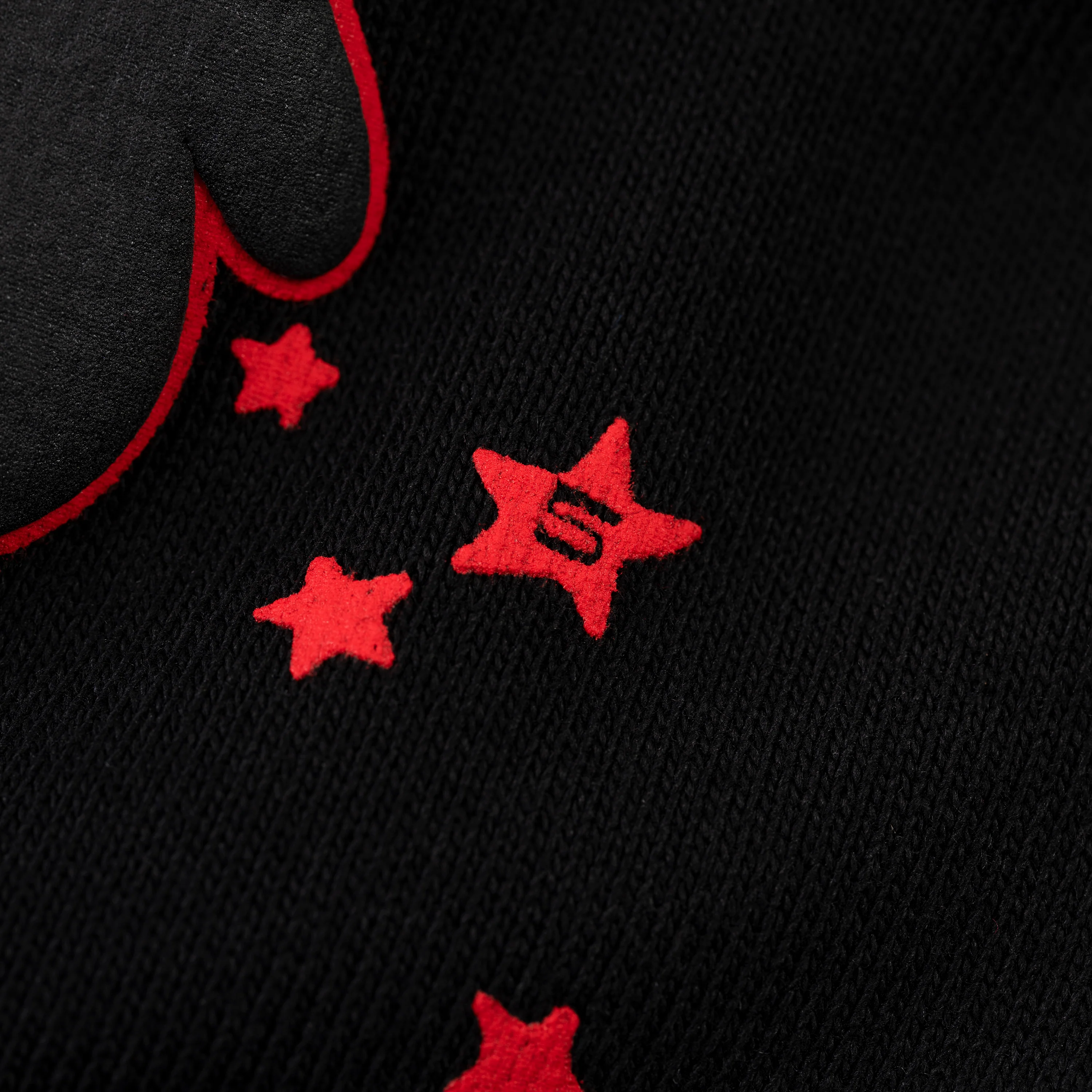 BELUGA OUTLINE SWEATSHORT - Image 8