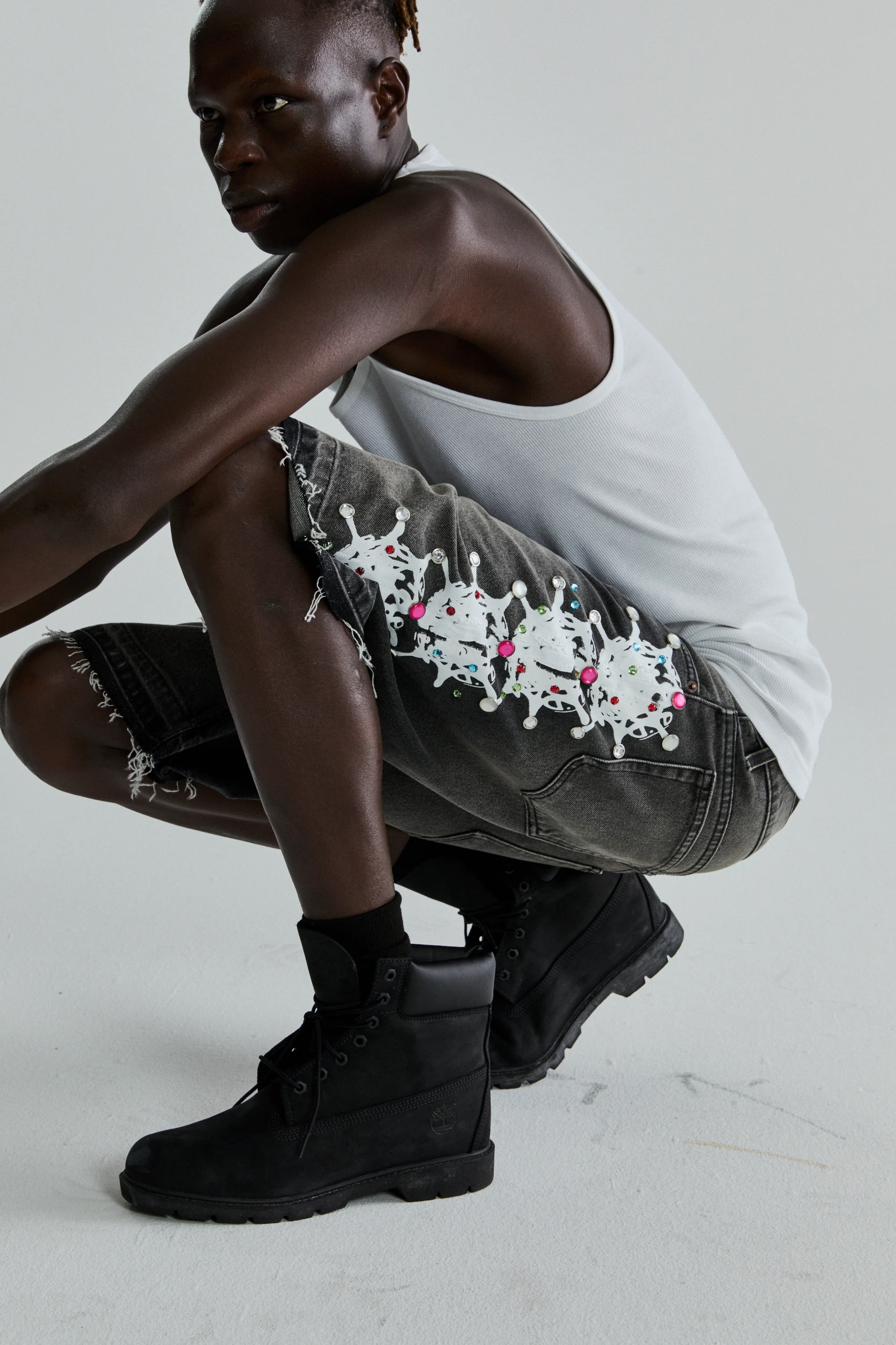 WEB STONE DENIM SHORT - Image 15