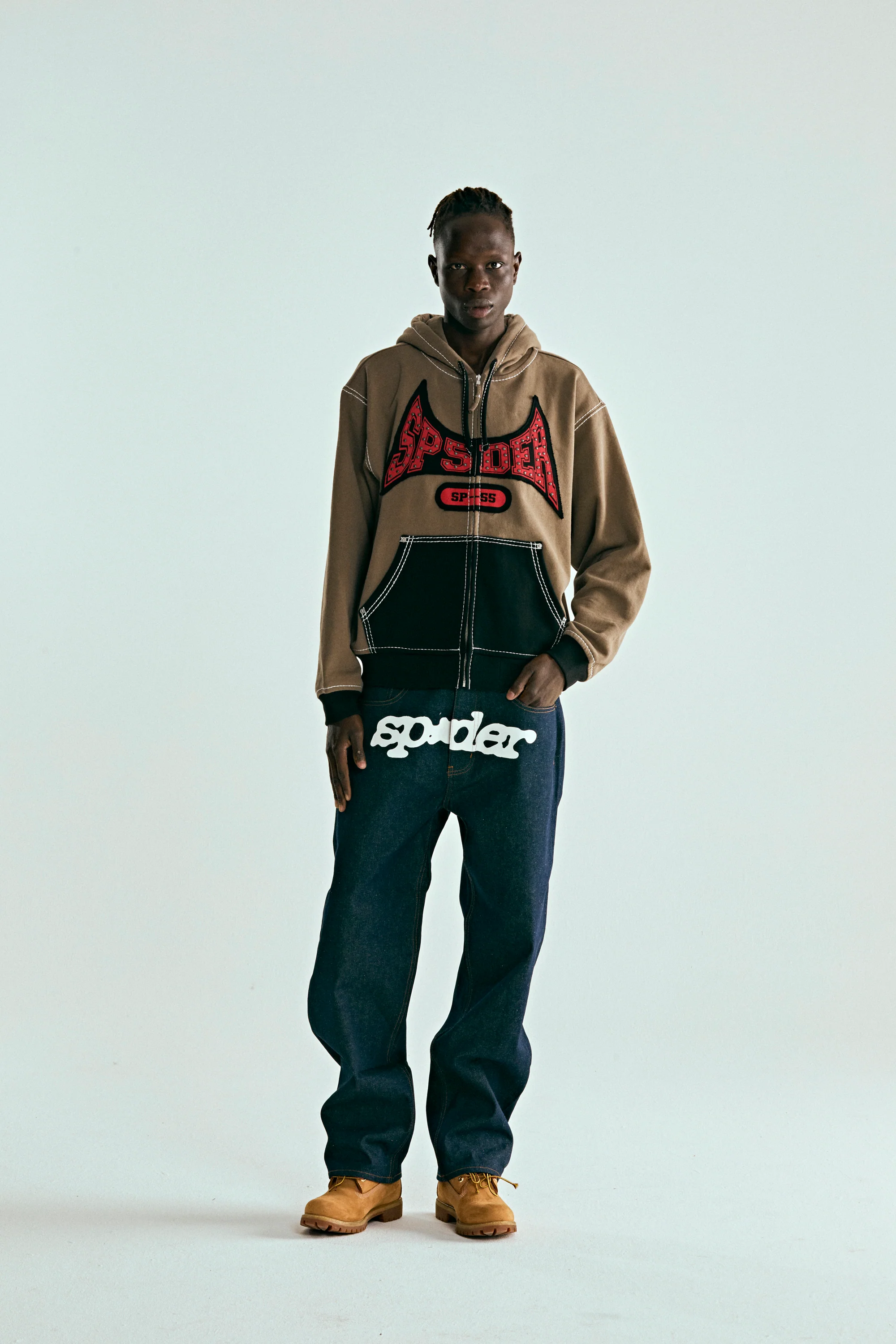 T&F ZIP HOODIE - Image 5