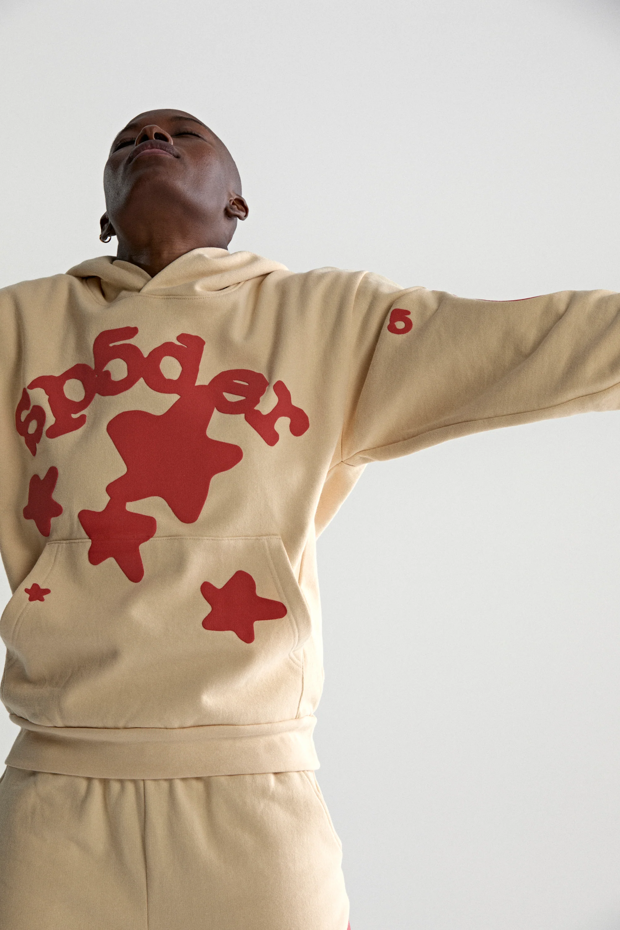 BELUGA HOODIE - Image 17