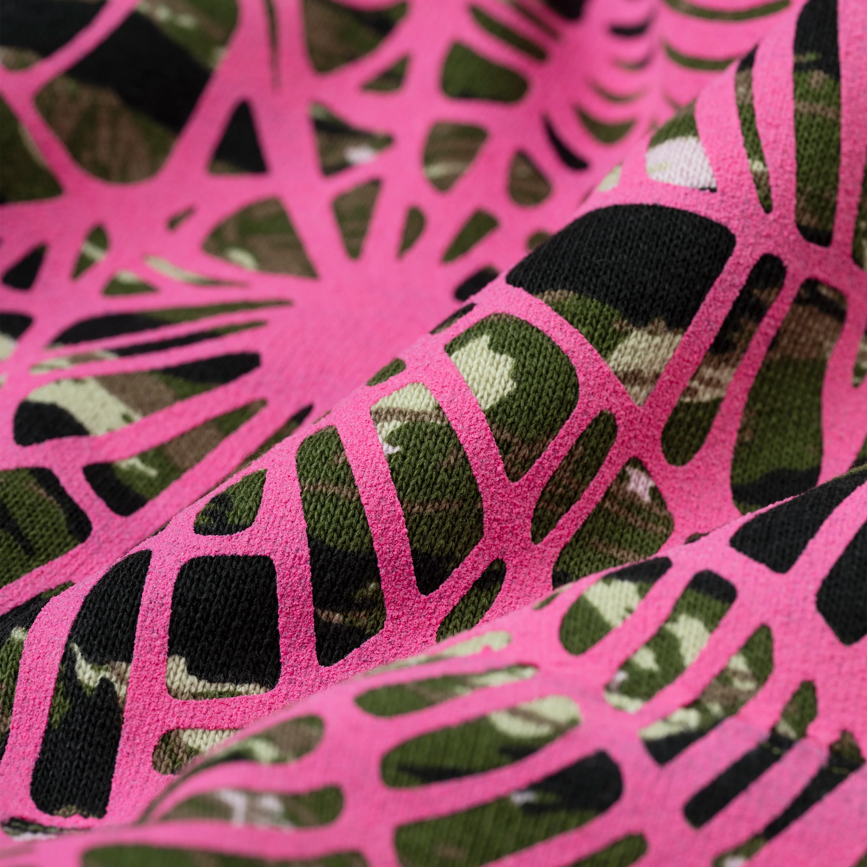 OG WEB V2 TIGER CAMO HOODIE - Image 4