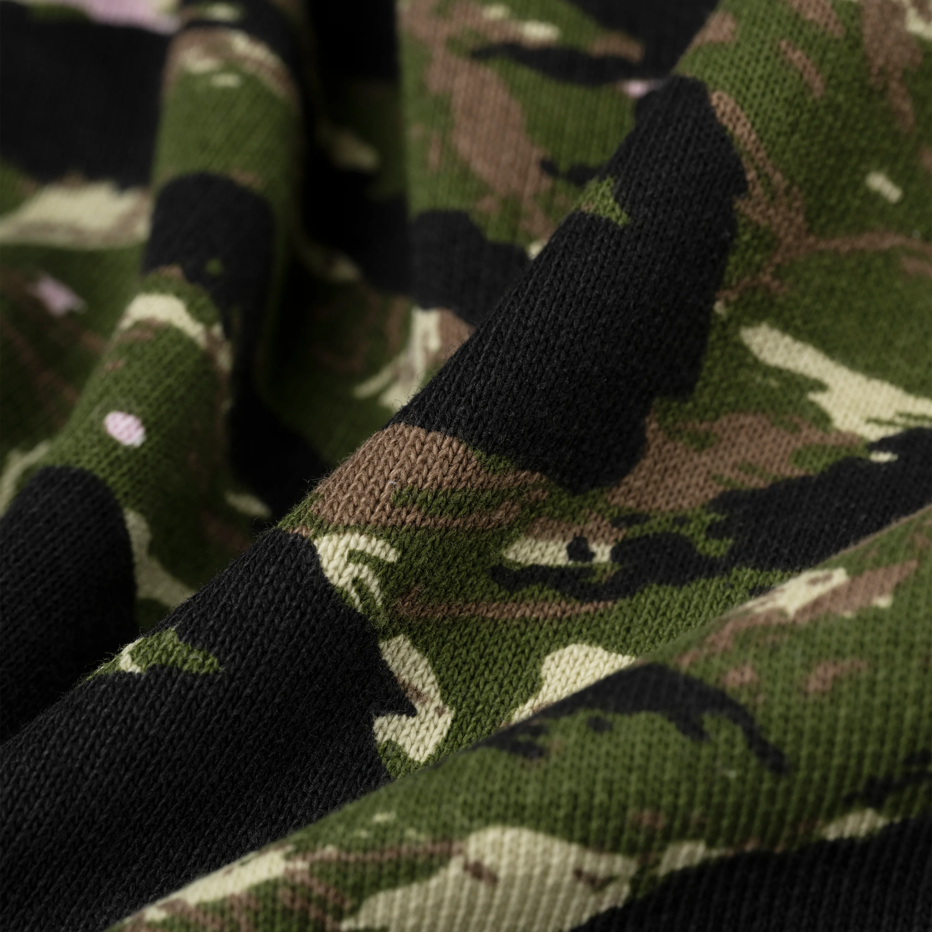 OG WEB V2 TIGER CAMO HOODIE - Image 5