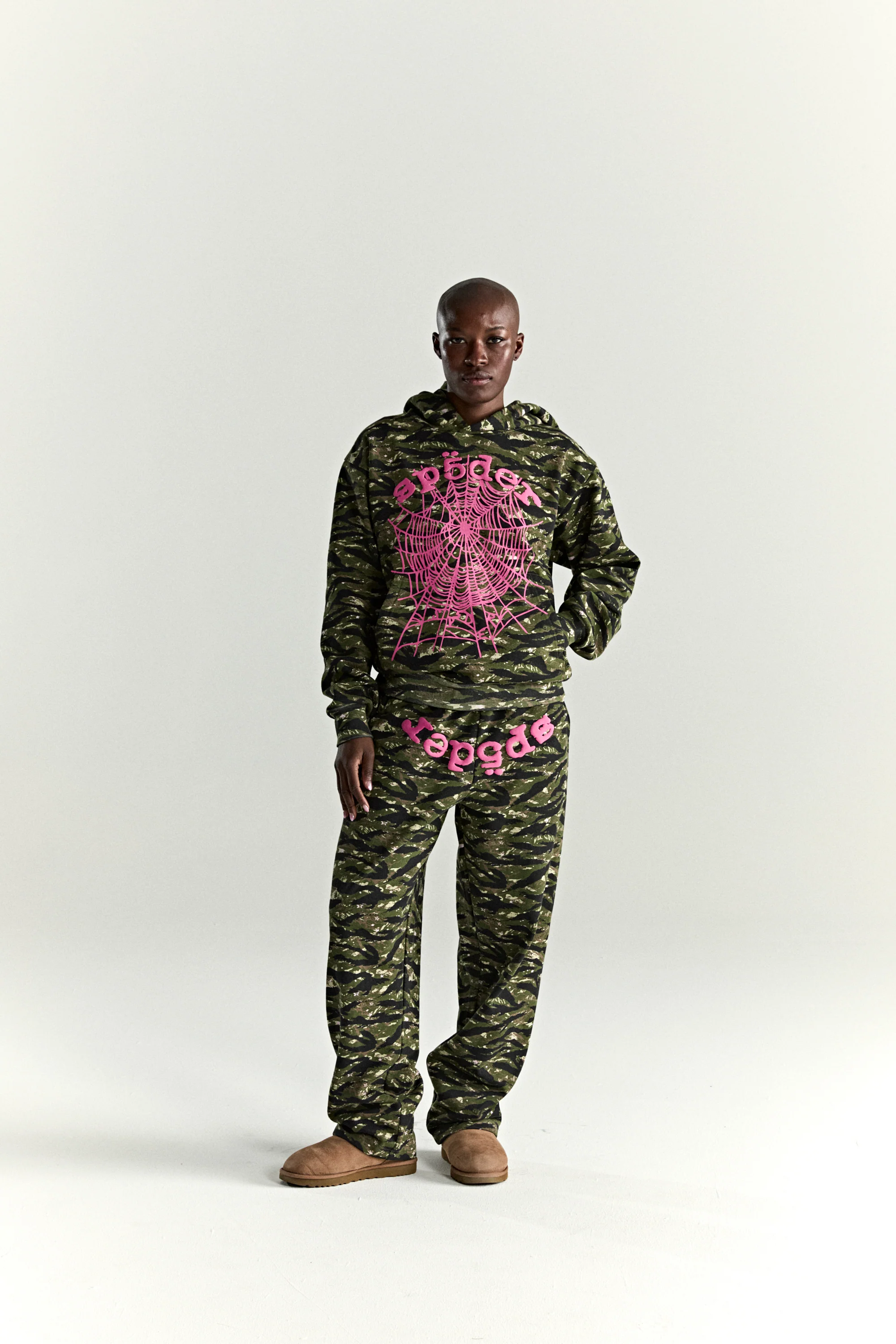OG WEB V2 TIGER CAMO HOODIE - Image 7