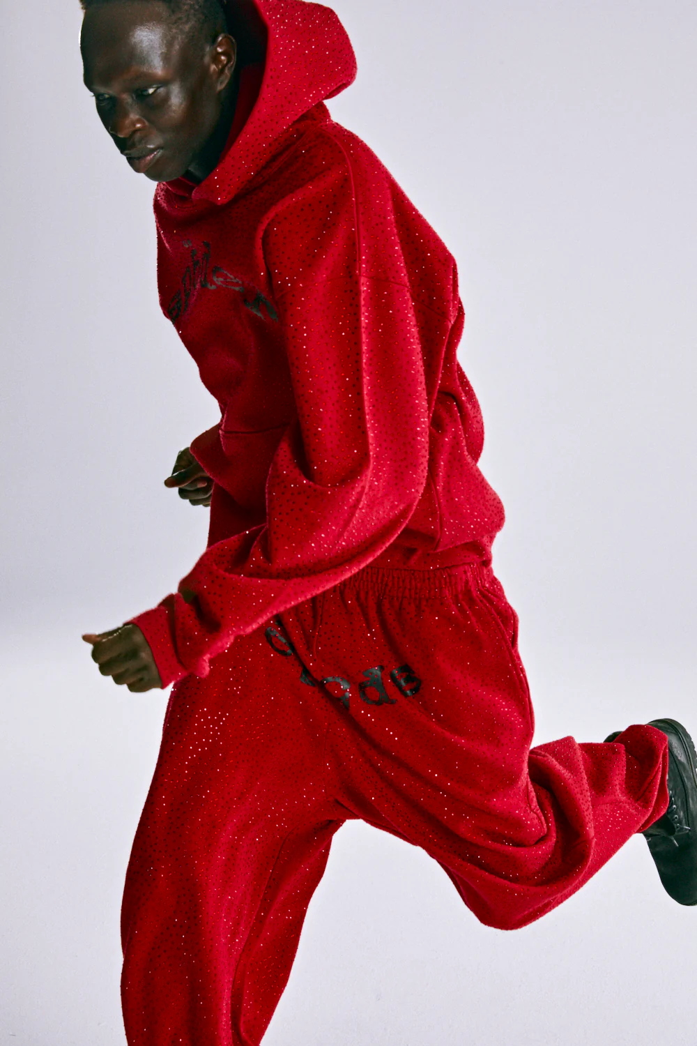 VVS HOODIE - Image 13