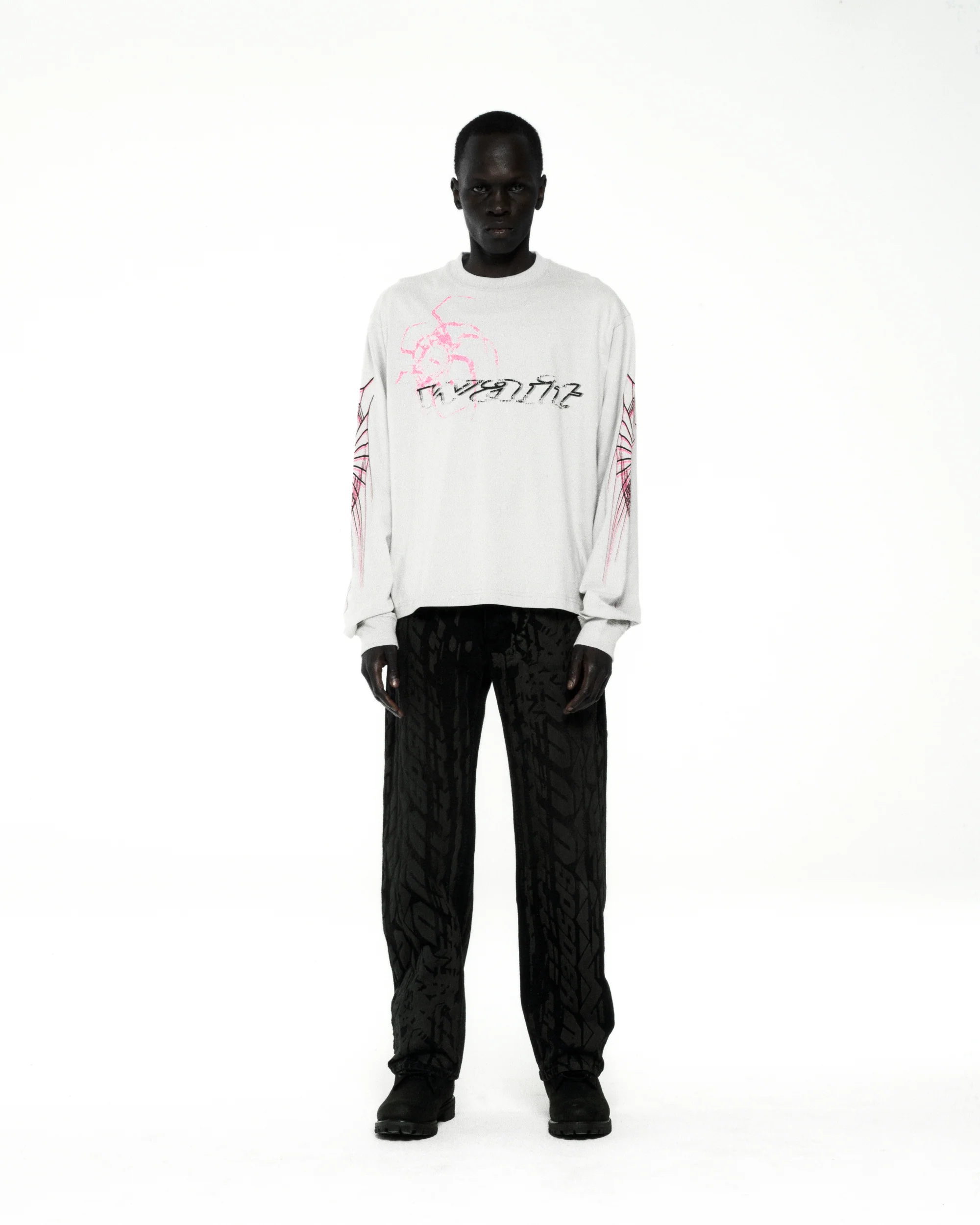 WAIT LONGSLEEVE - Image 9