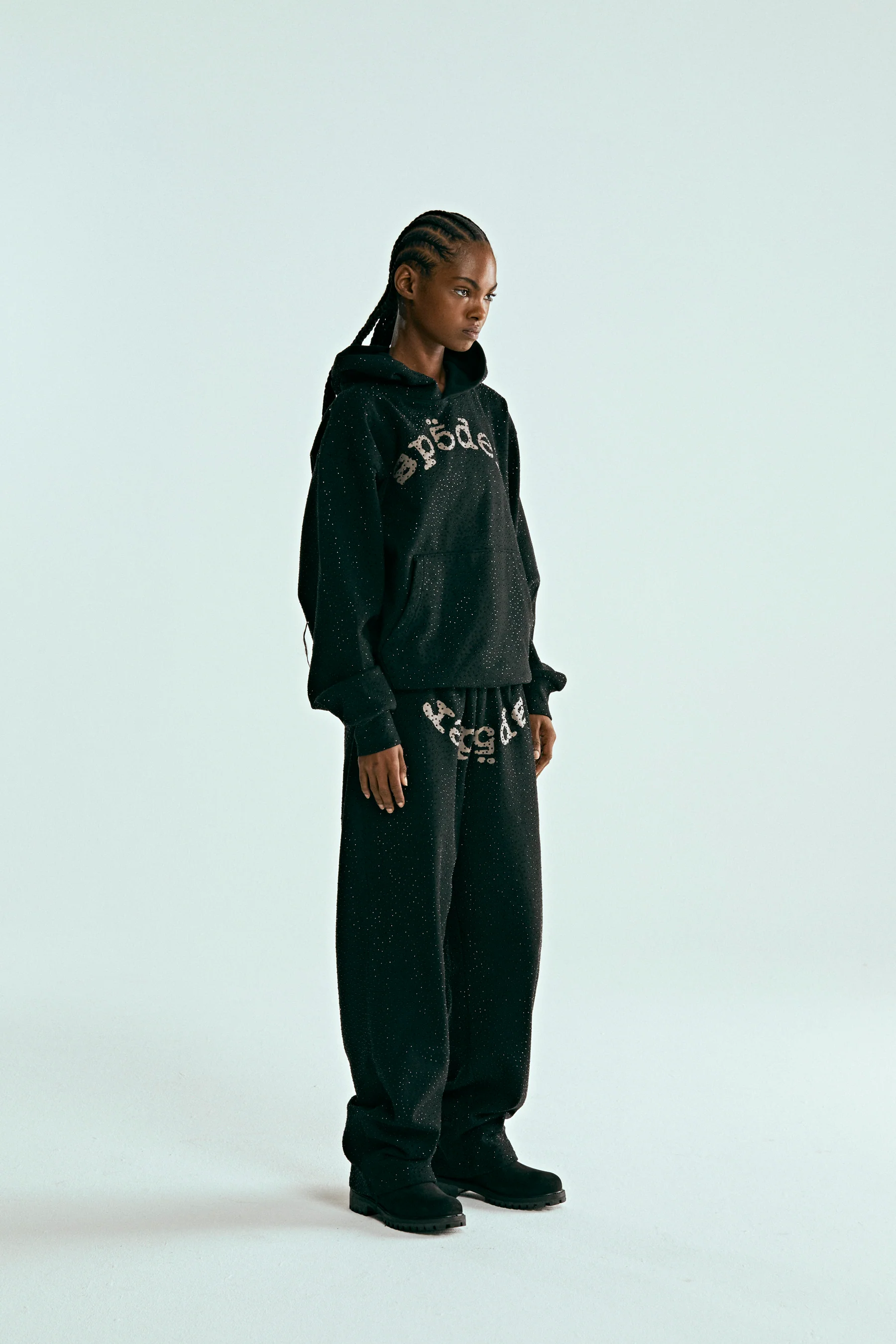 VVS HOODIE - Image 11